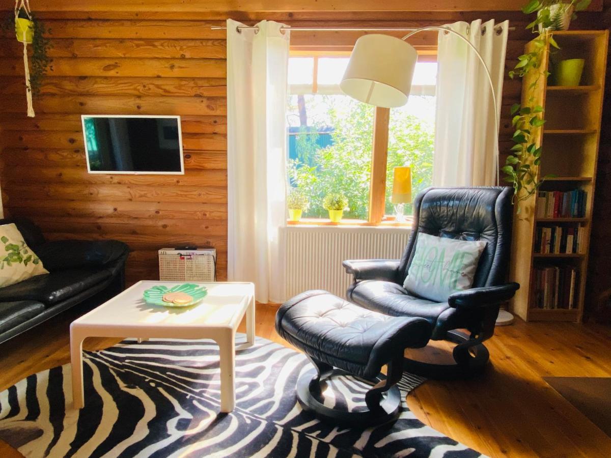 Eifel-Lounge Blockhaus Mit Kamin Garten Balkon Nahe Koeln Therme Bruehl Phantasialand Weilerswist Luaran gambar