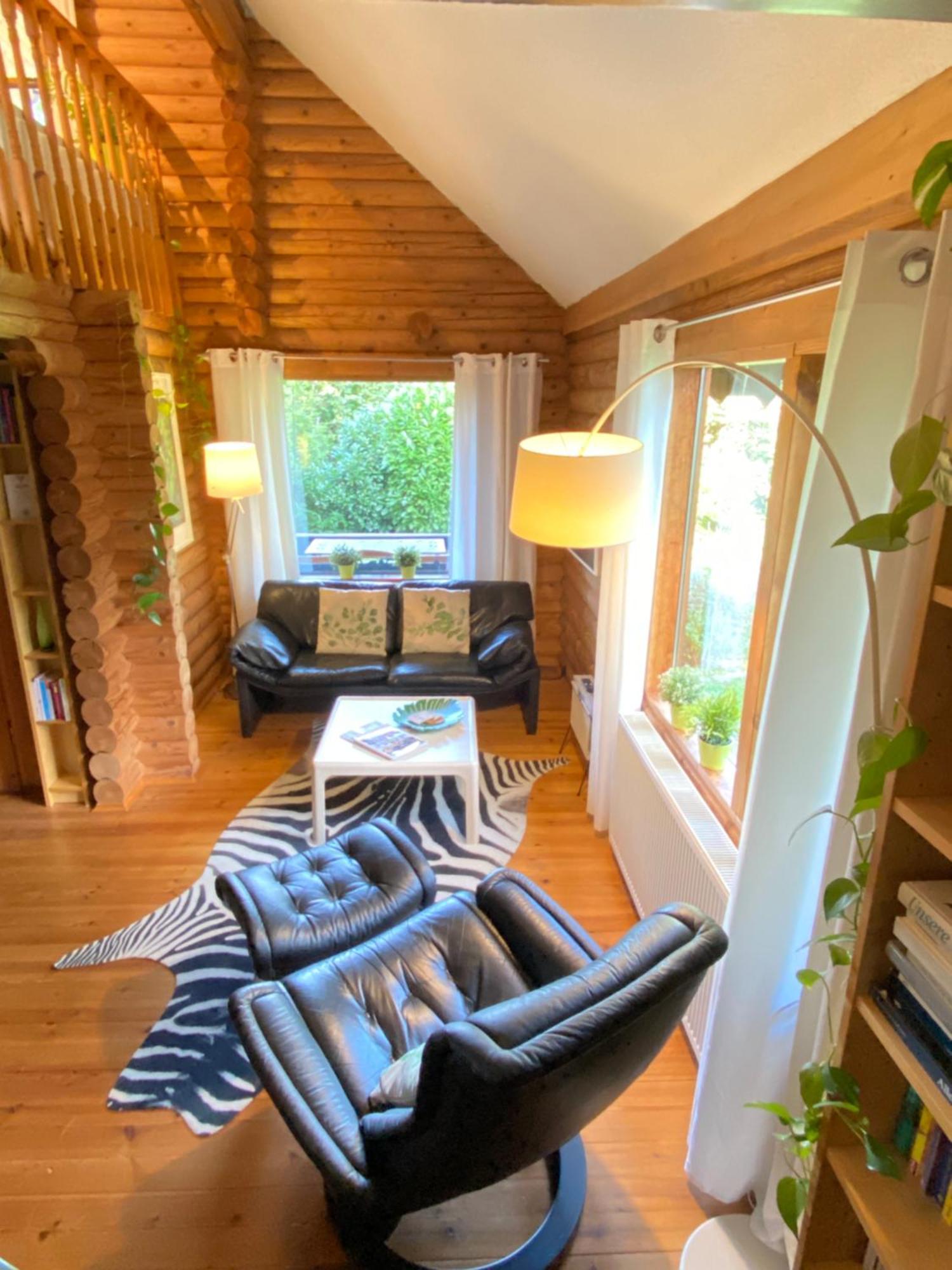 Eifel-Lounge Blockhaus Mit Kamin Garten Balkon Nahe Koeln Therme Bruehl Phantasialand Weilerswist Luaran gambar