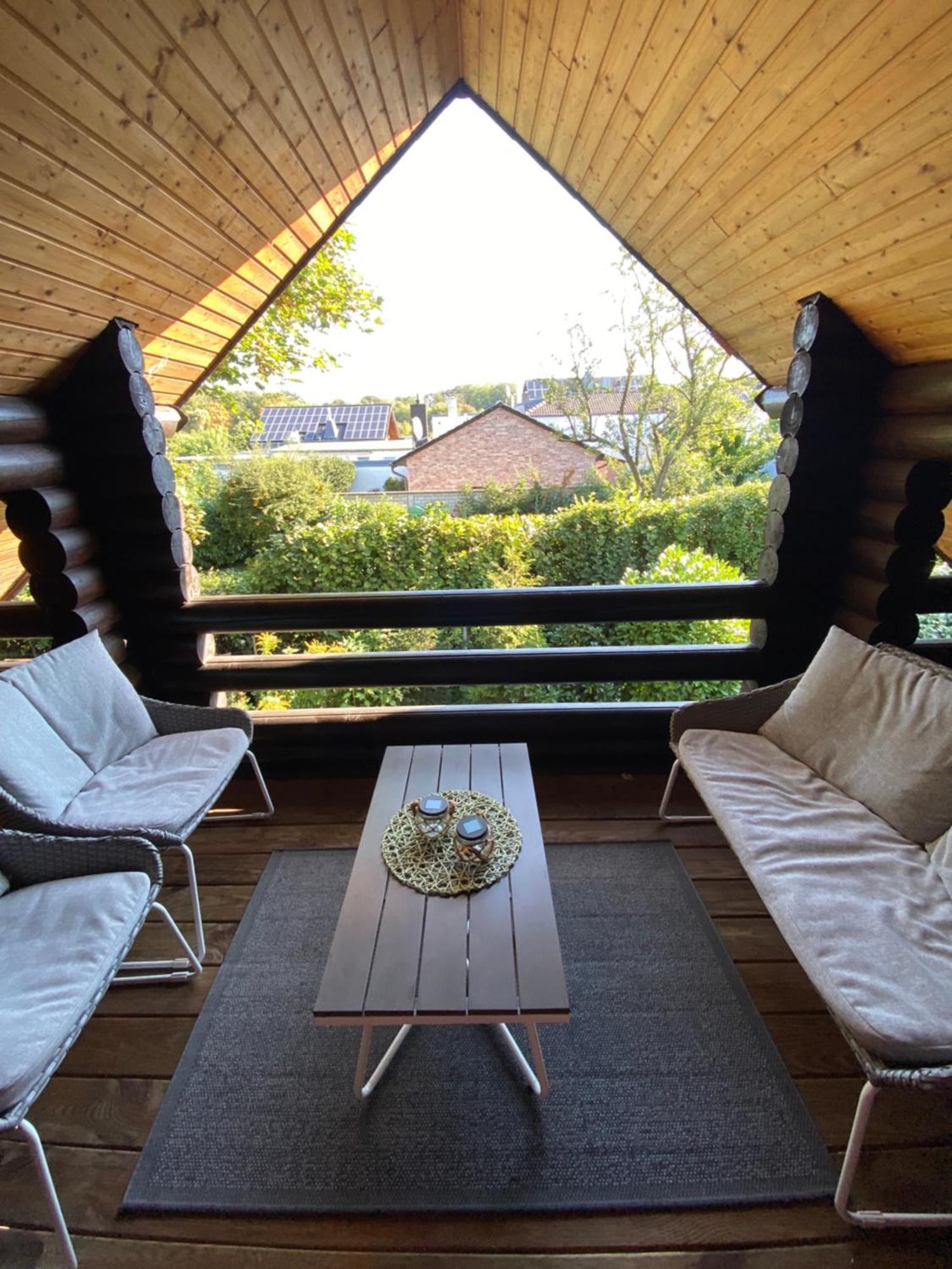 Eifel-Lounge Blockhaus Mit Kamin Garten Balkon Nahe Koeln Therme Bruehl Phantasialand Weilerswist Luaran gambar