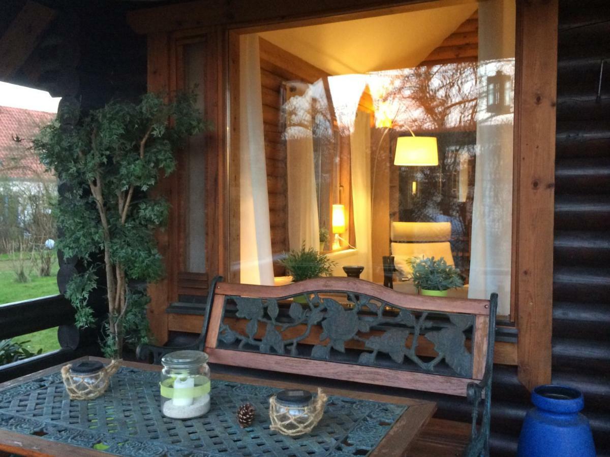 Eifel-Lounge Blockhaus Mit Kamin Garten Balkon Nahe Koeln Therme Bruehl Phantasialand Weilerswist Luaran gambar