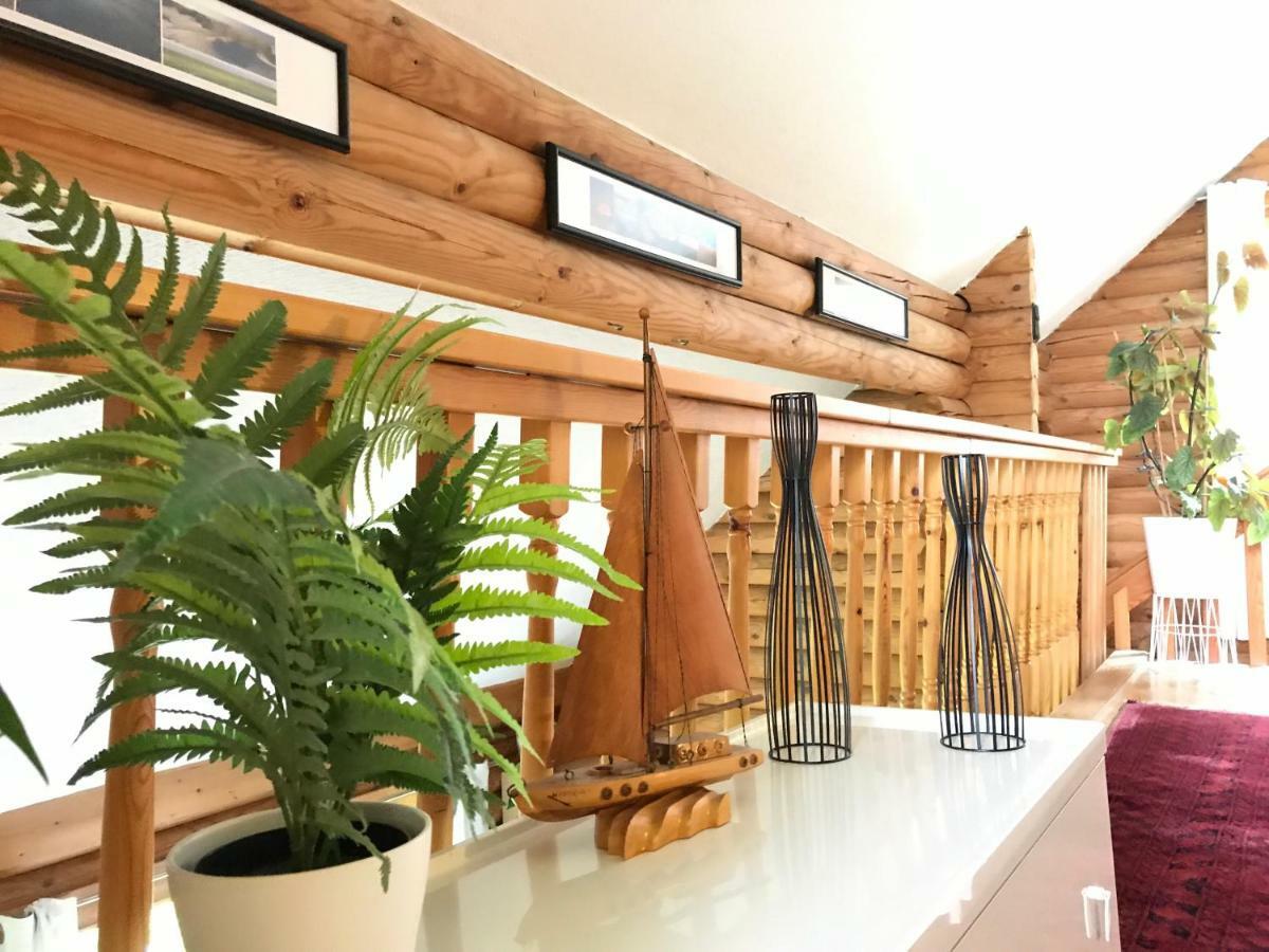 Eifel-Lounge Blockhaus Mit Kamin Garten Balkon Nahe Koeln Therme Bruehl Phantasialand Weilerswist Luaran gambar